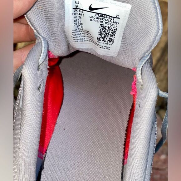 Nike Quest 2 Women's Running Shoe Grey Pink C13803-001 US Size 9/40.5EU - Picture 8 of 9